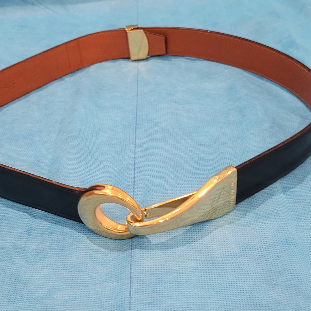 Elegant Black and Gold Women's Belt